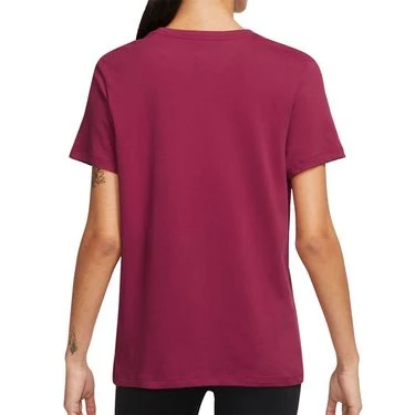 Nike Dri Fit Graphic Tee Shirt 1 Nike Dri Fit Graphic Tee Shirt